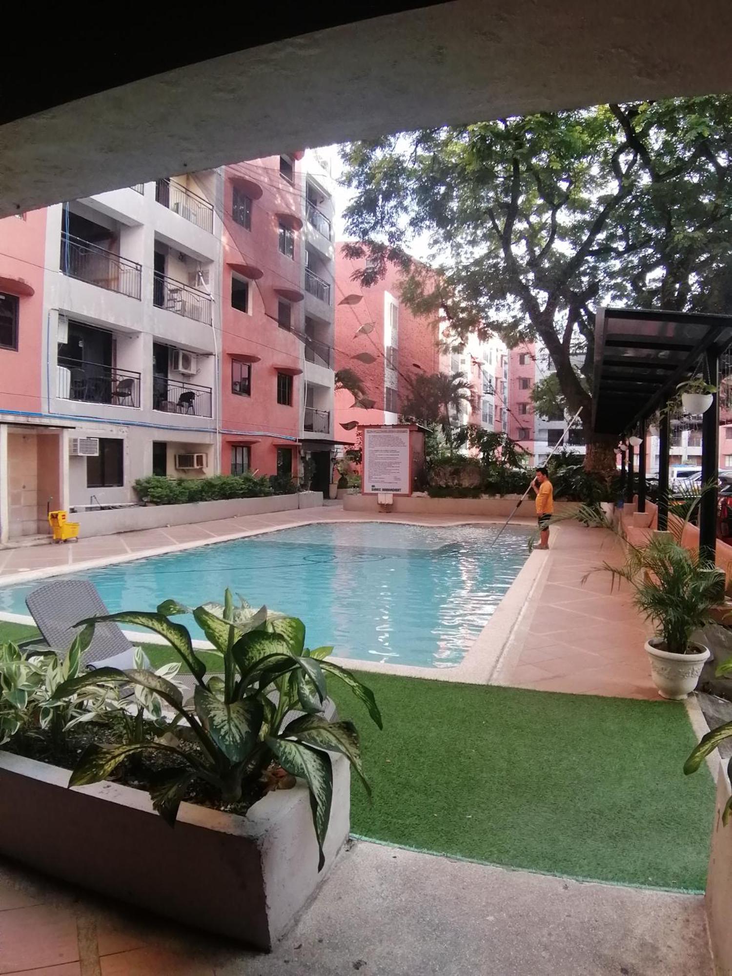 Condo Azur Suites B316 Near Airport, Netflix, Stylish, Cozy With Swimming Pool Lapu-Lapu City Eksteriør billede